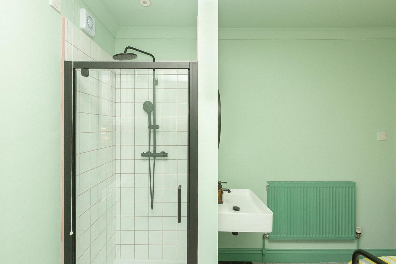 Appartement Funky Flat In Margate'S Westbrook Bay Extérieur photo